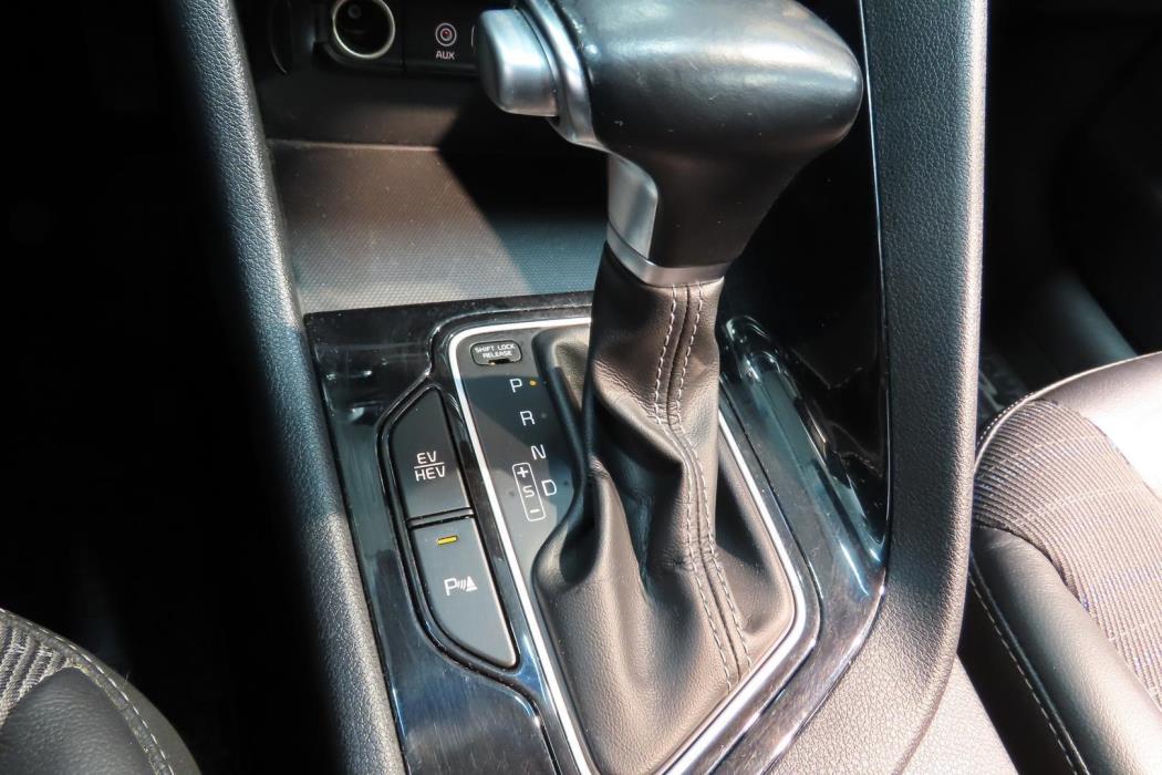 Kia Niro plug-in 2019