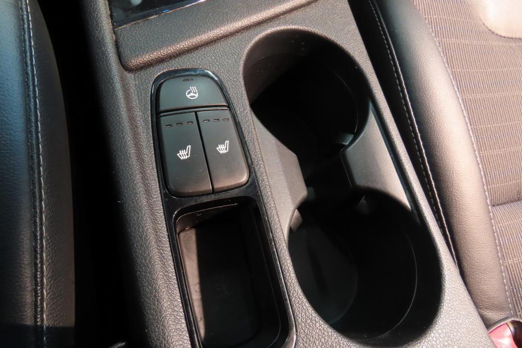 Kia Niro plug-in 2019