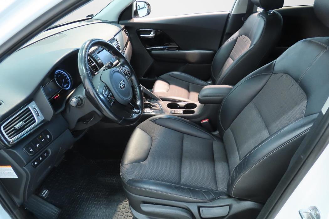 Kia Niro plug-in 2019