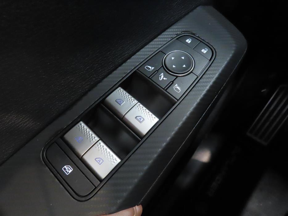 Mitsubishi Outlander 2025