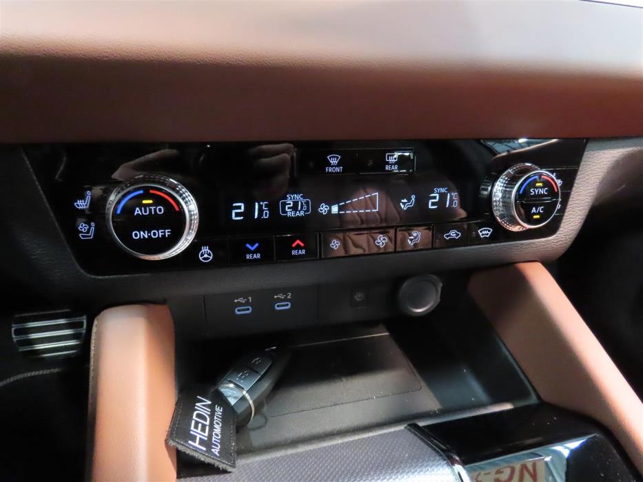 Mitsubishi Outlander 2025