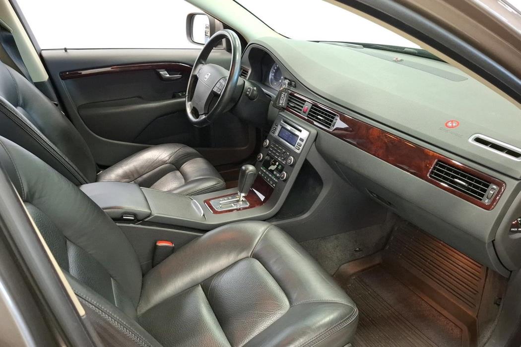 Volvo XC70 2007