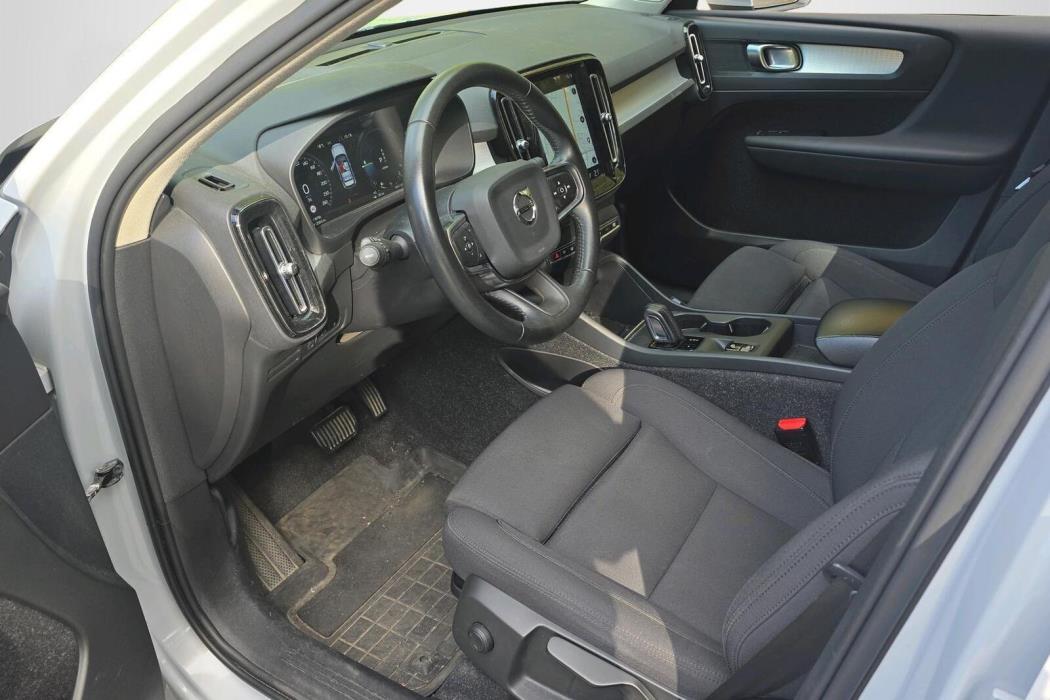 Volvo XC40 2021