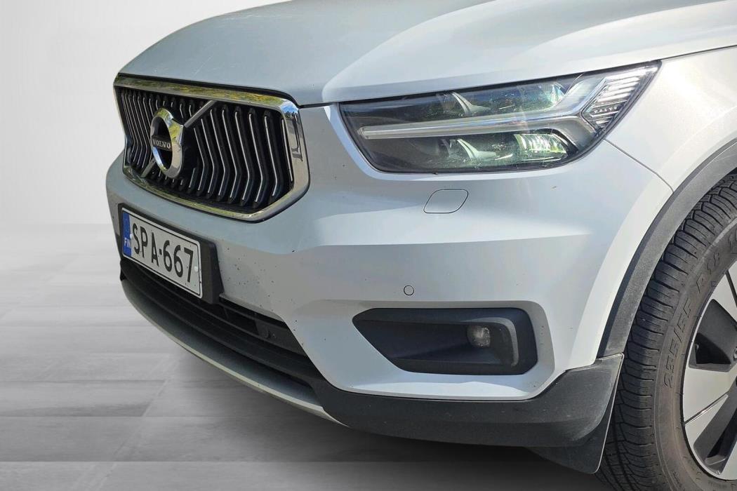 Volvo XC40 2021