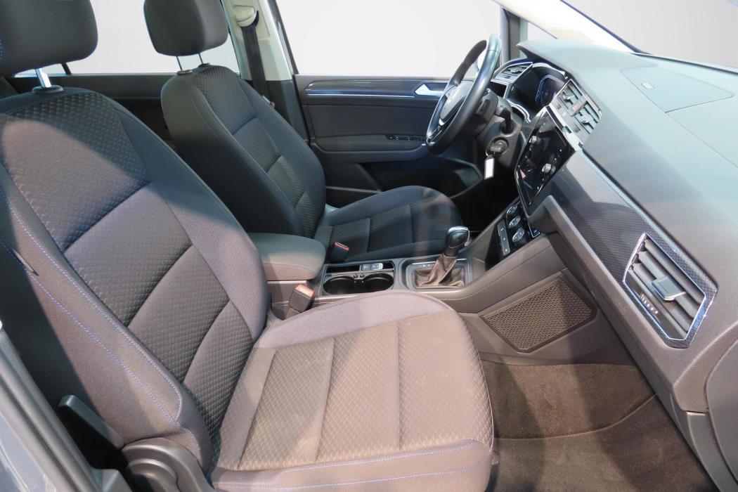 Volkswagen Touran 2021