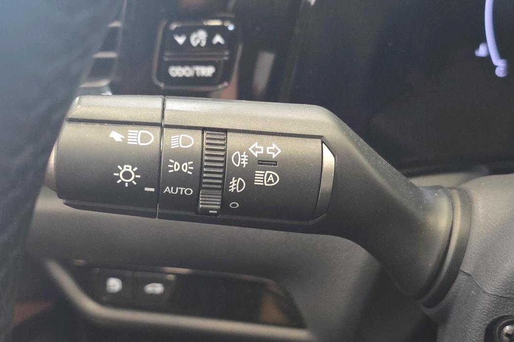 Lexus NX 2023