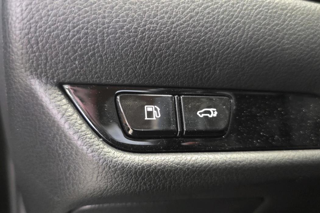Lexus NX 2023