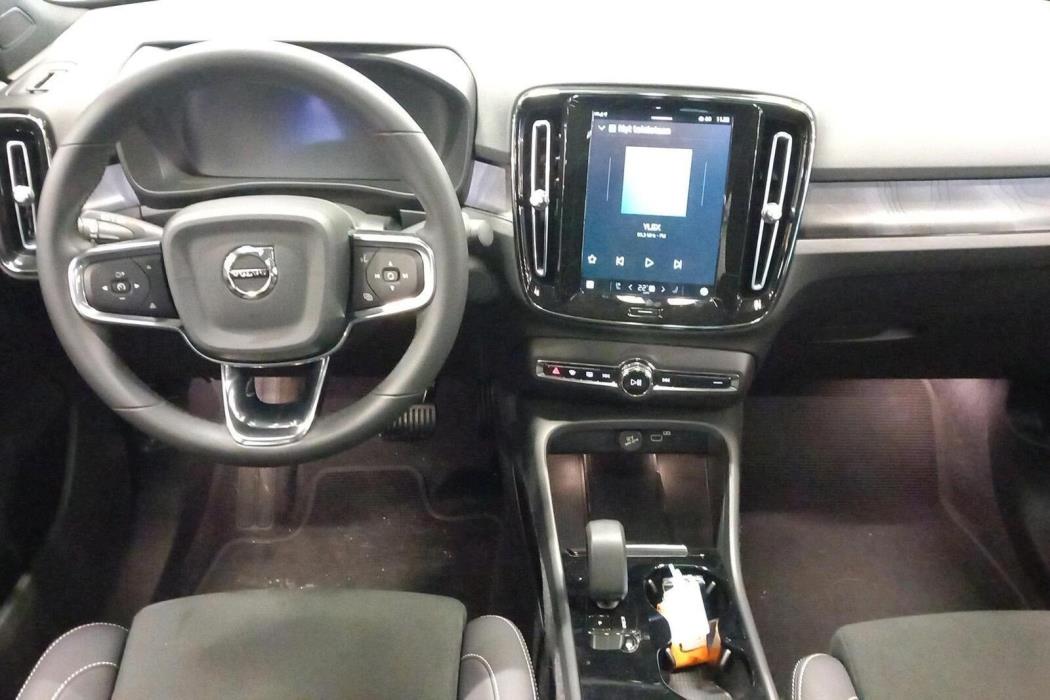 Volvo C40 2023
