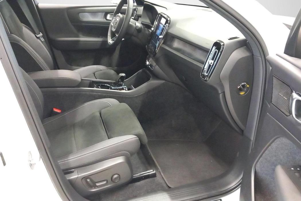 Volvo C40 2023