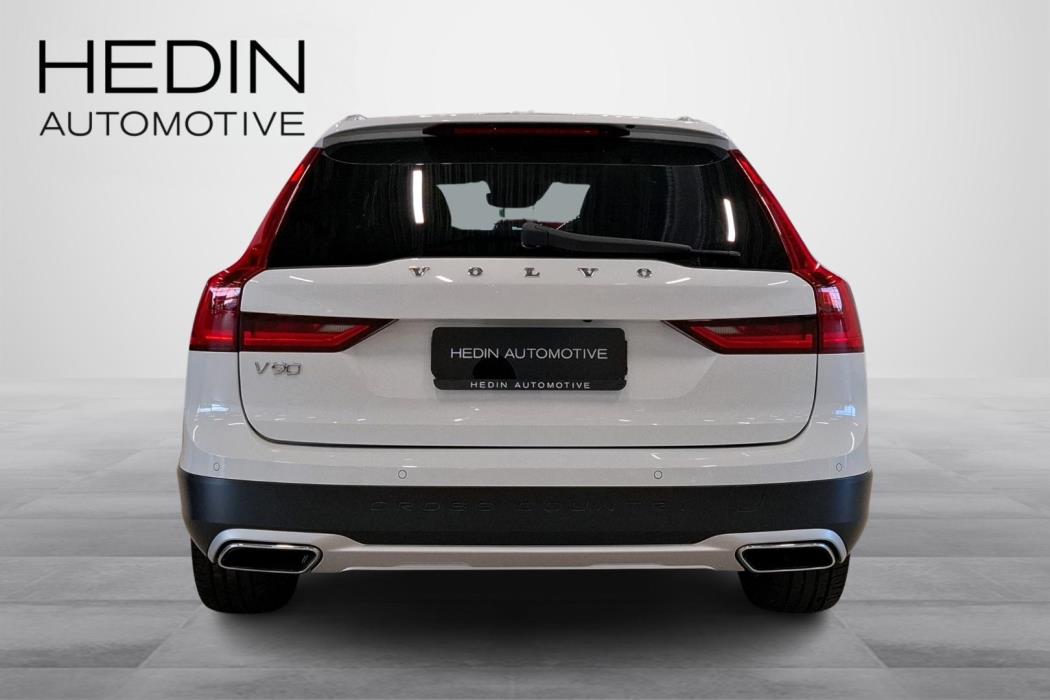 Volvo V90 Cross Country 2018