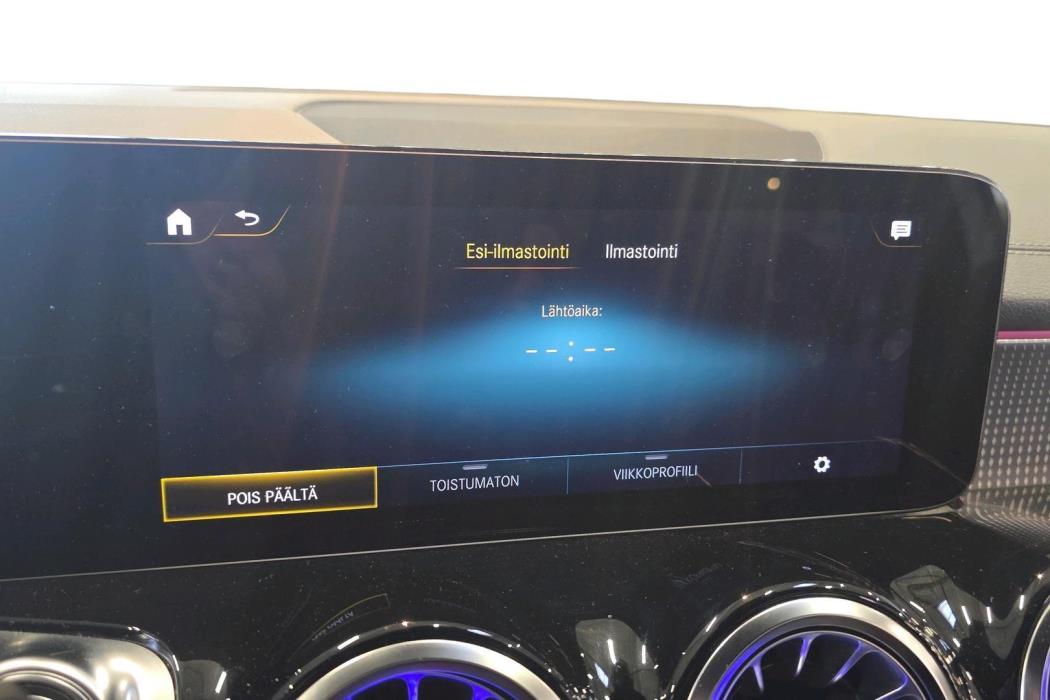 Mercedes-Benz EQB 2024