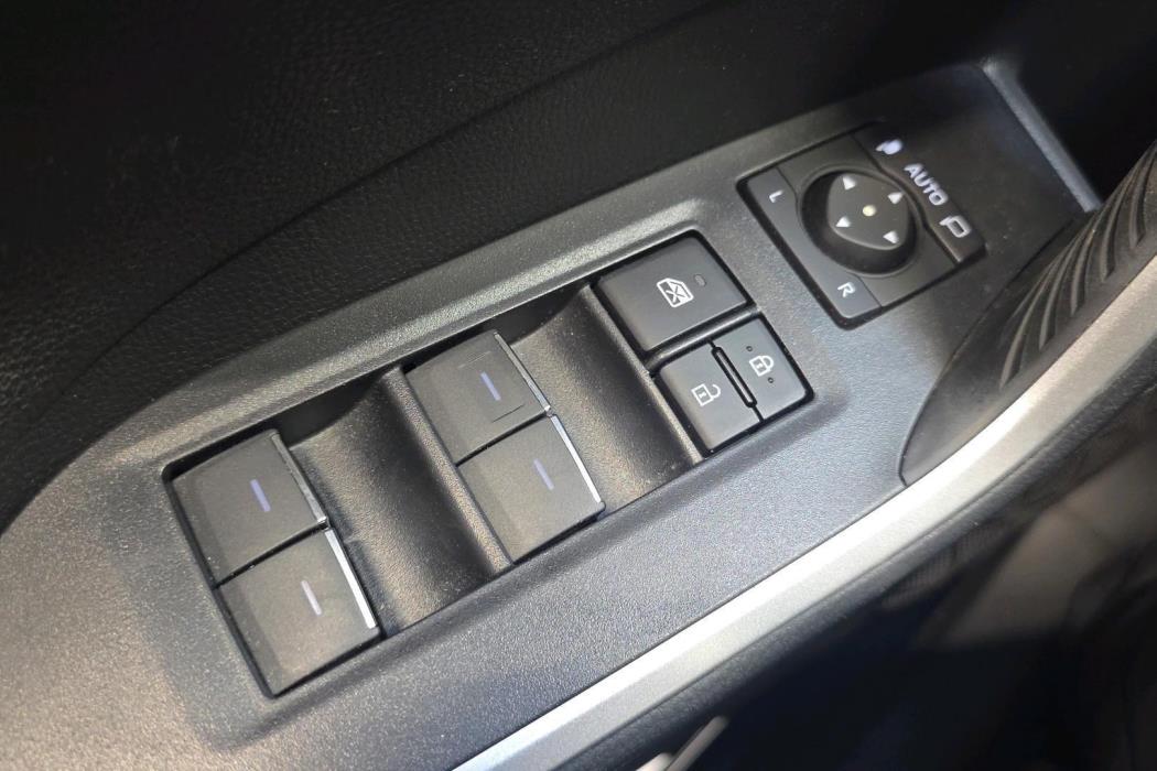 Toyota RAV4 2023