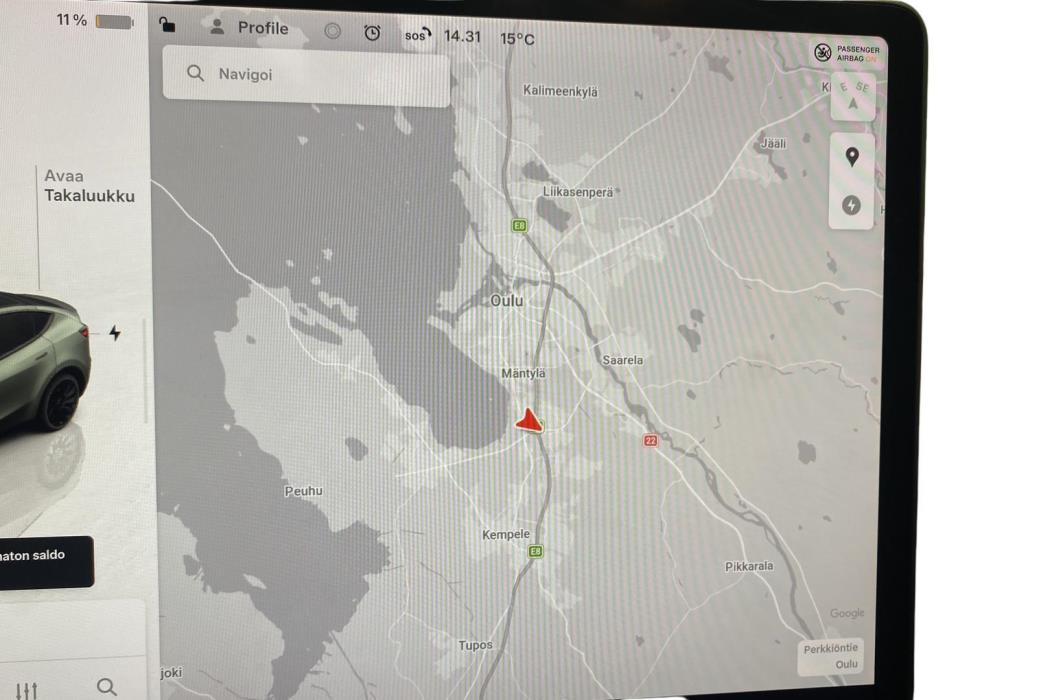 TESLA Model Y 2023