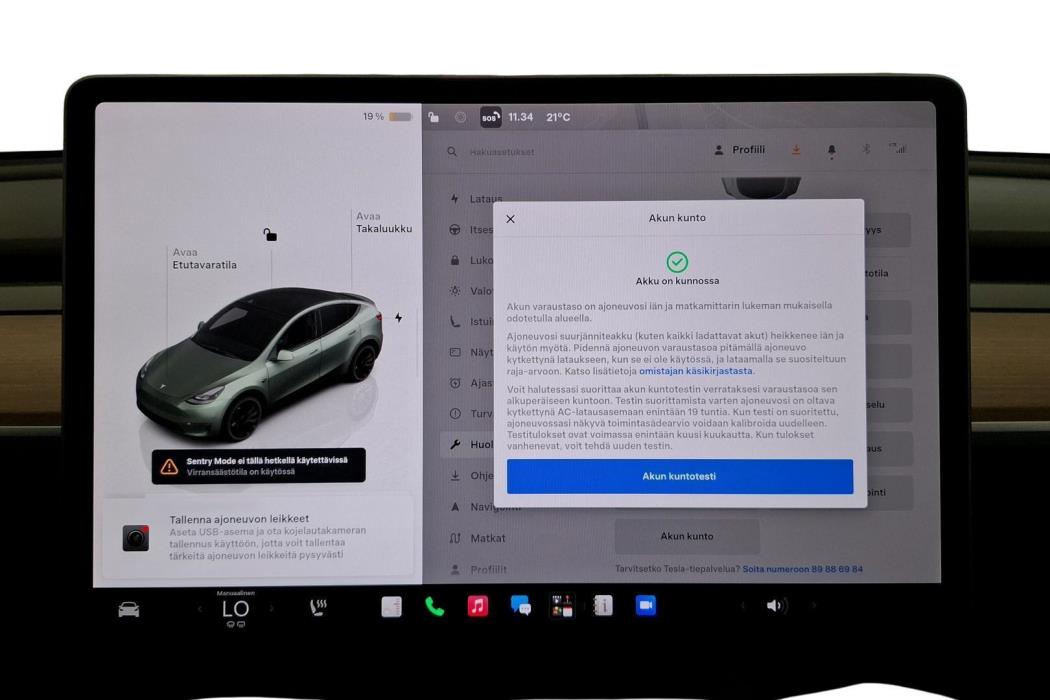 TESLA Model Y 2023