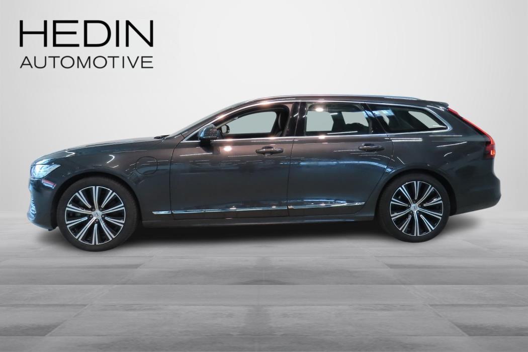 Volvo V90 2023