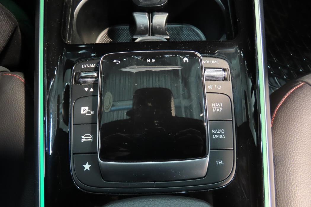 Mercedes-Benz GLB 2022