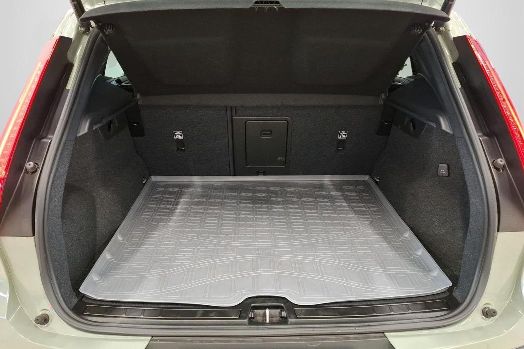 Volvo XC40 2024