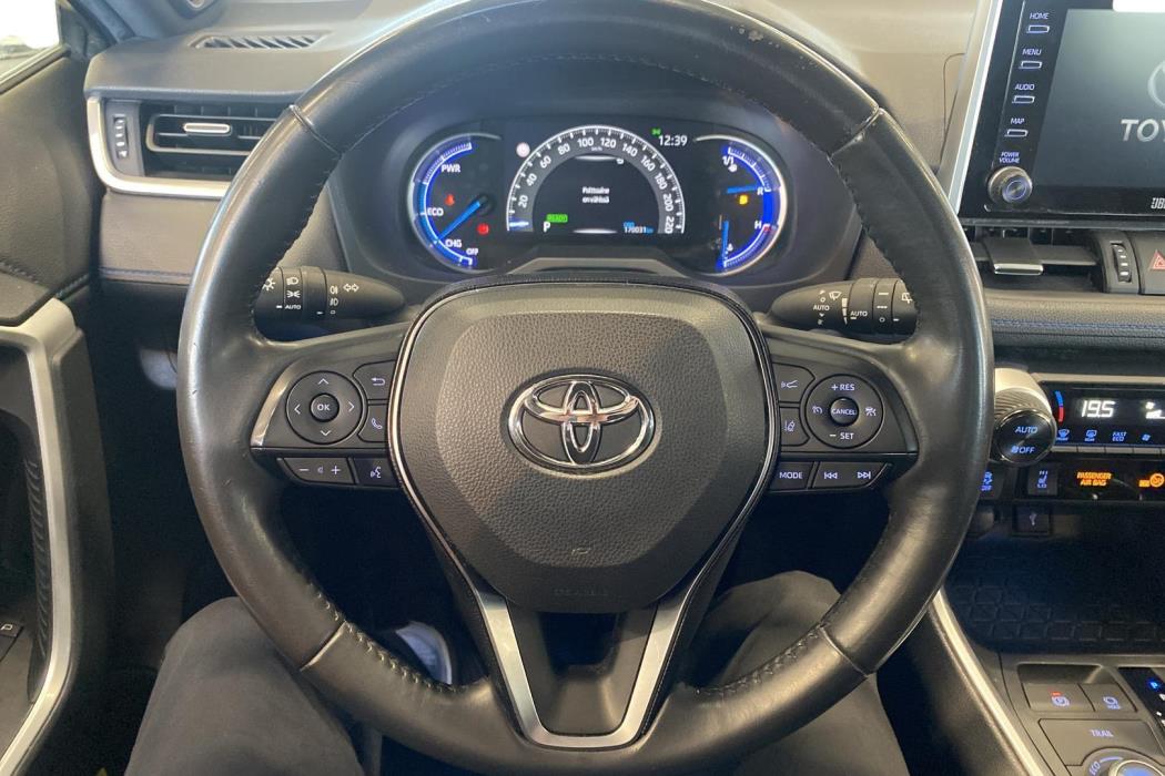 TOYOTA RAV4 2020