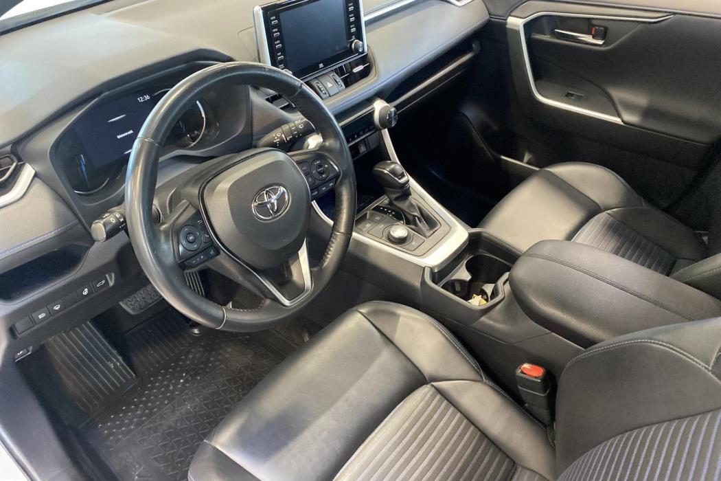 TOYOTA RAV4 2020
