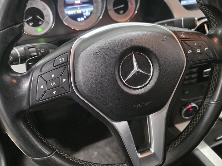 MERCEDES-BENZ GLK 2013