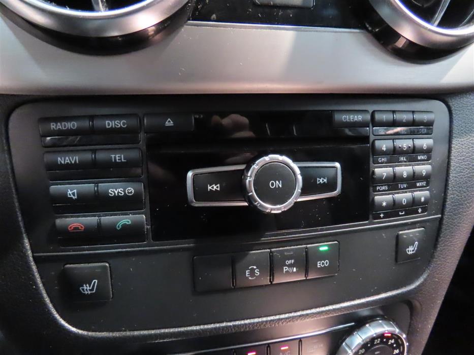 MERCEDES-BENZ GLK 2013