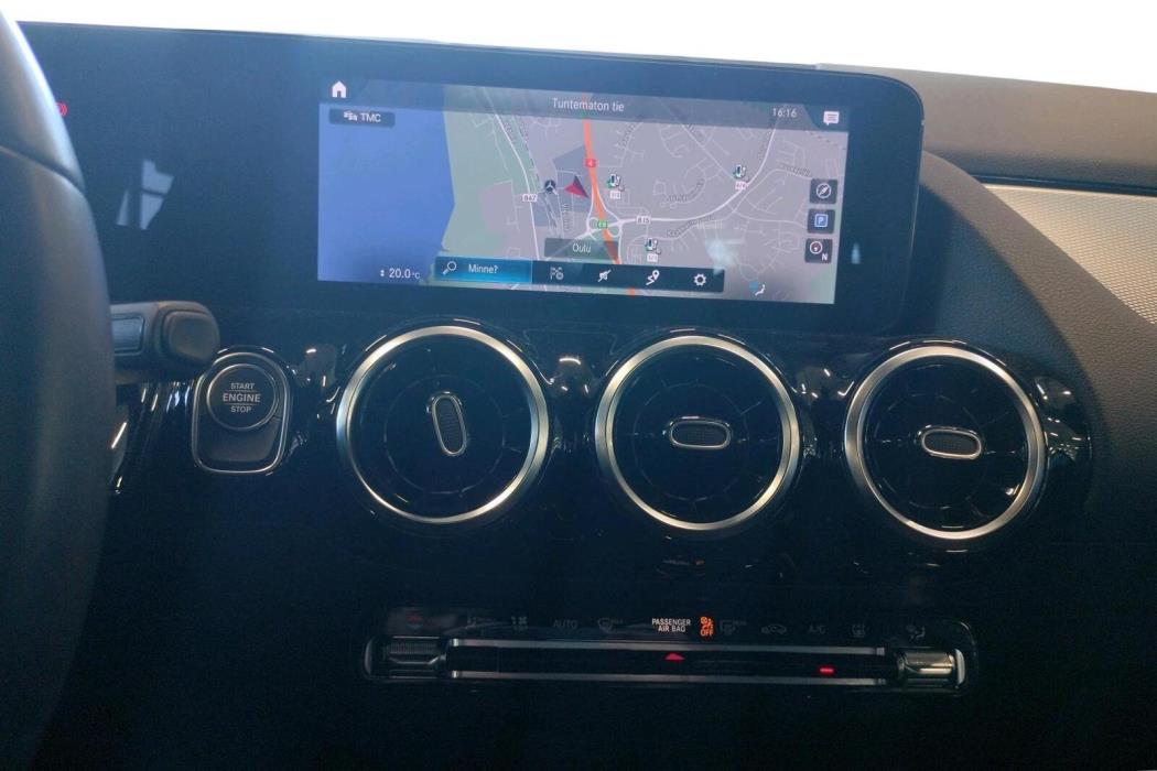 Mercedes-Benz GLA 2021