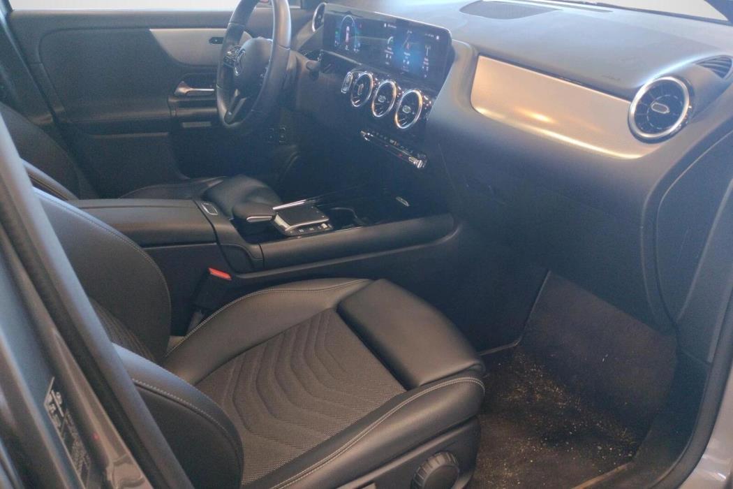 Mercedes-Benz GLA 2021