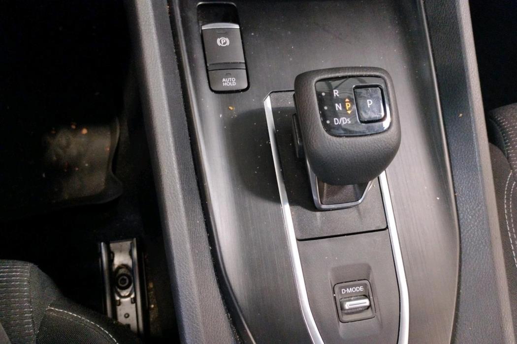 NISSAN Qashqai 2025