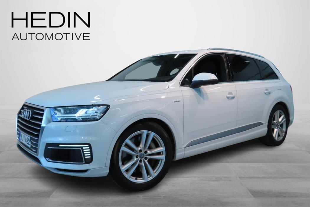 AUDI Q7 2018