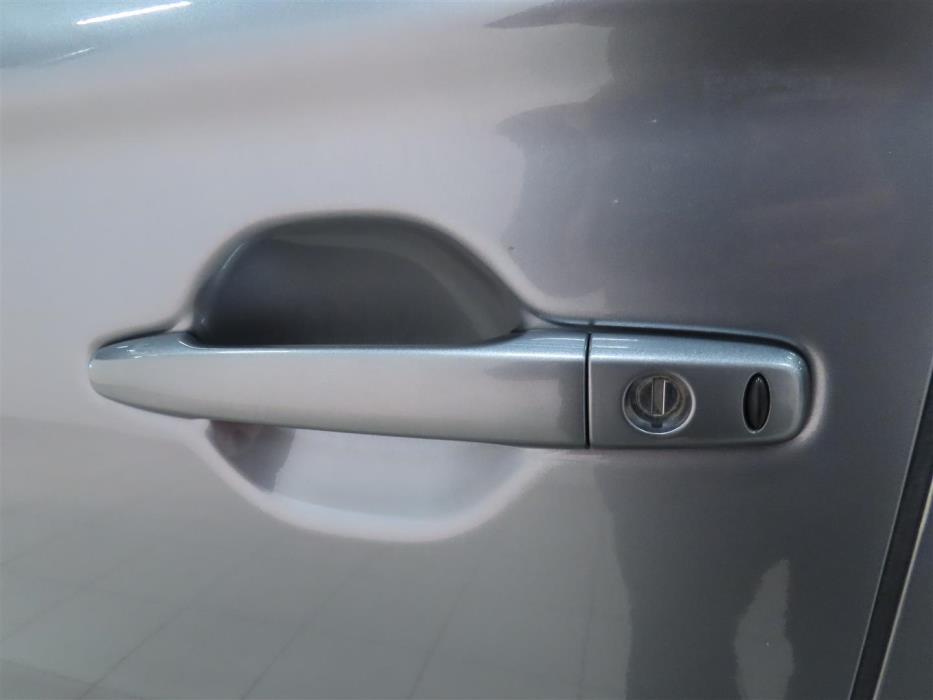 Mitsubishi Outlander PHEV 2019