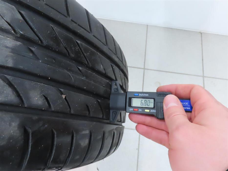 Mitsubishi Outlander PHEV 2019