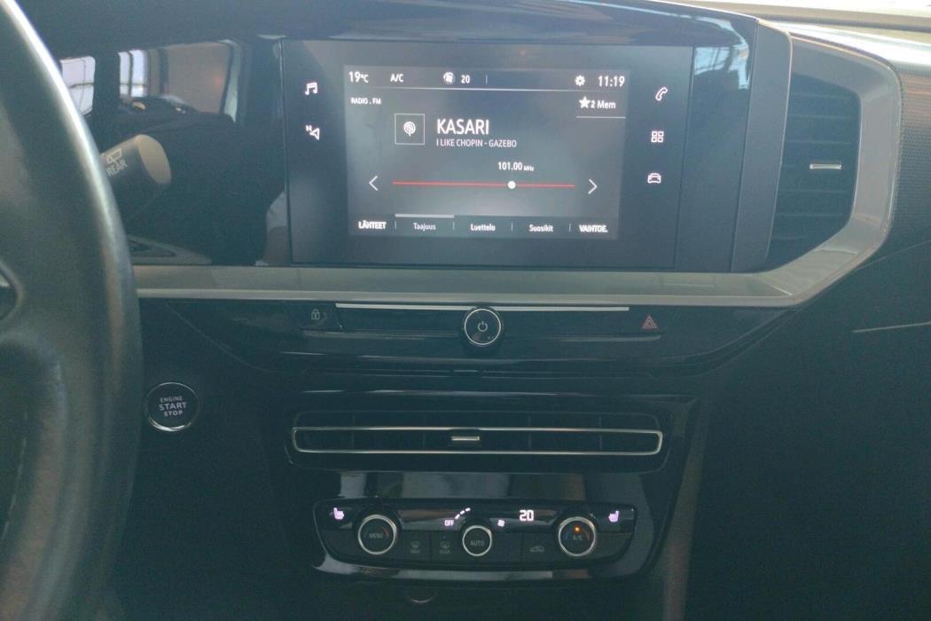 Opel Mokka-e 2023