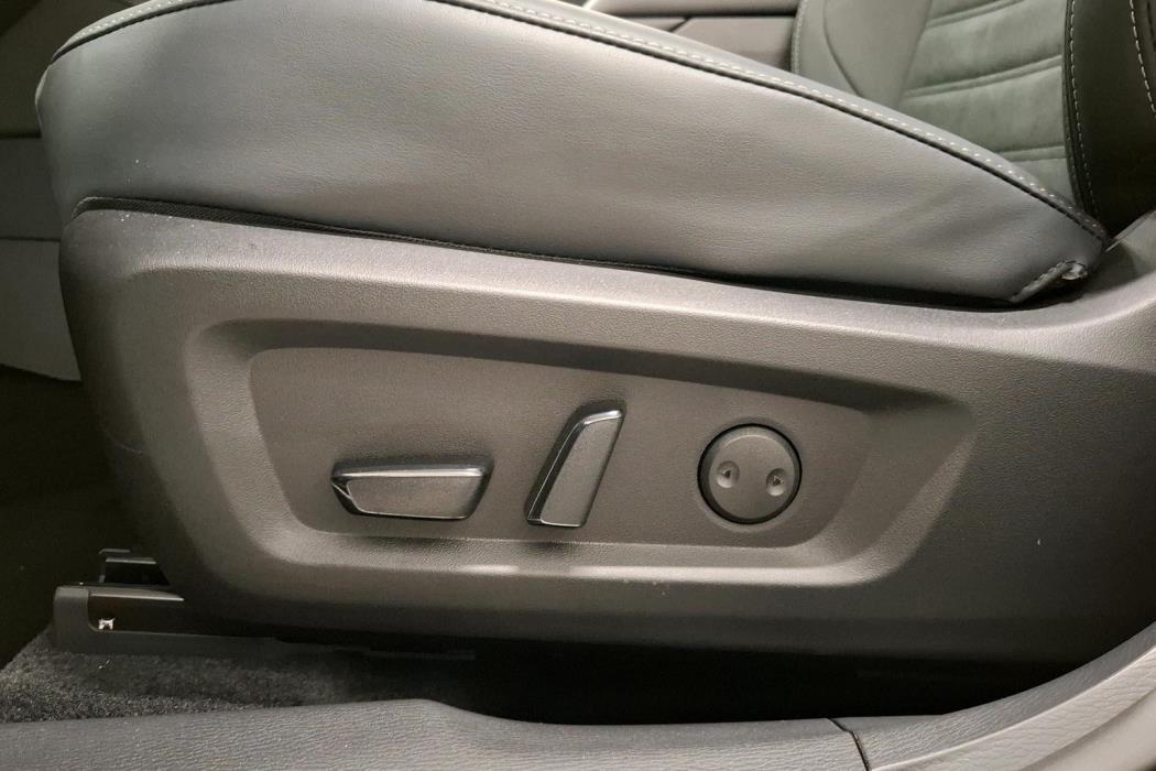 Mitsubishi Outlander 2026
