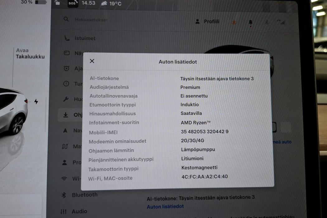 Tesla Model Y 2023