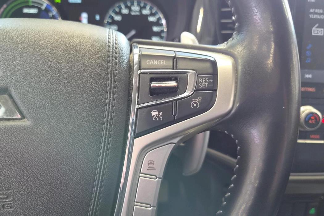 Mitsubishi Outlander PHEV 2021