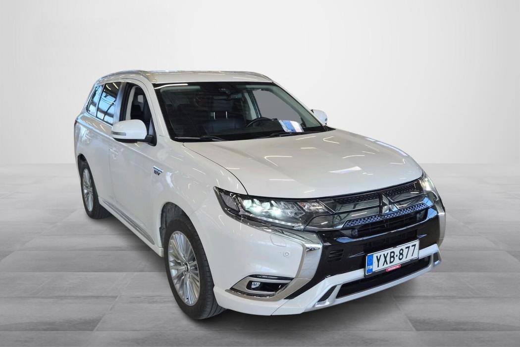 Mitsubishi Outlander PHEV 2021