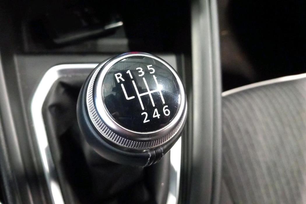 Mitsubishi Colt 2024