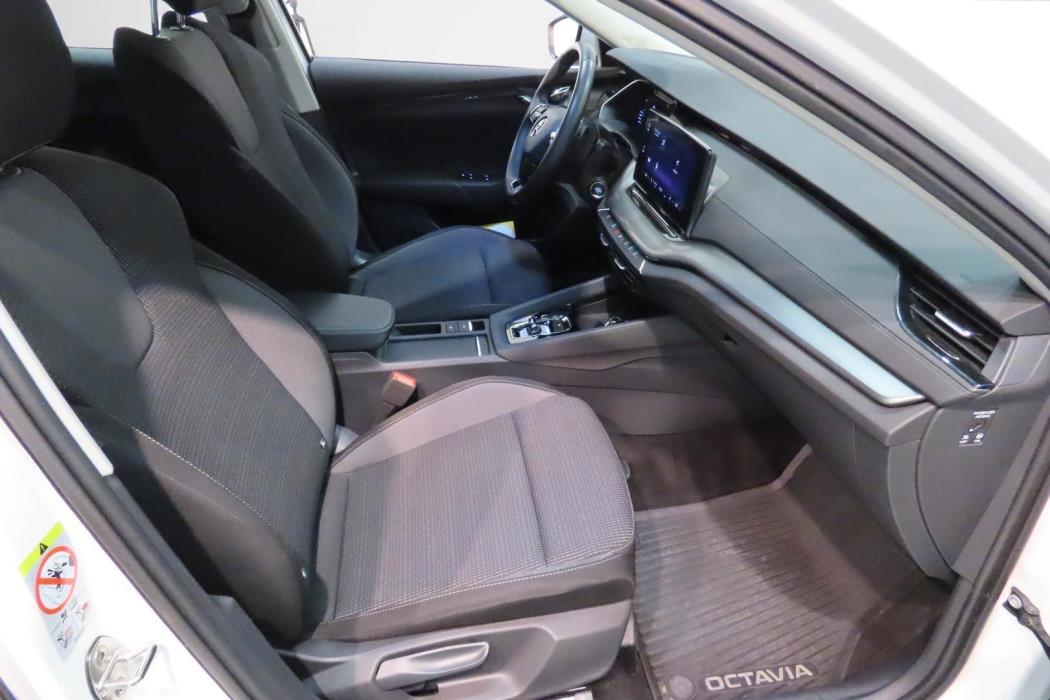 Skoda Octavia 2024