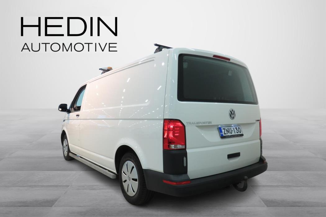 VOLKSWAGEN TRANSPORTER 2021