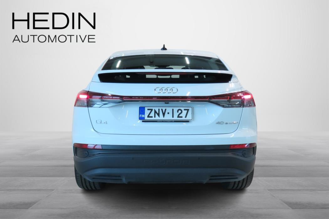 Audi Q4 e-tron 2022