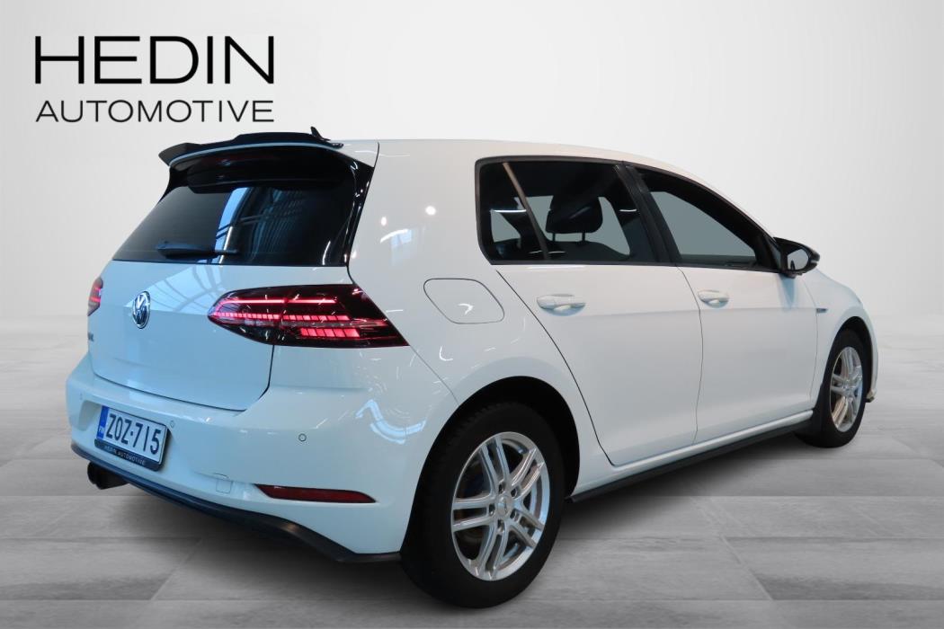 Volkswagen Golf 2020