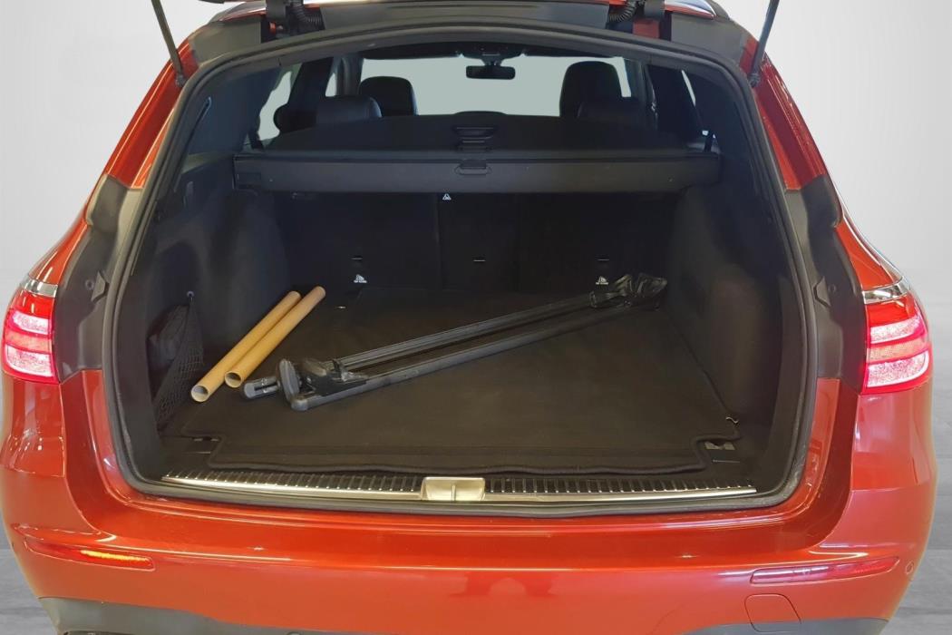 MERCEDES-BENZ E 2017