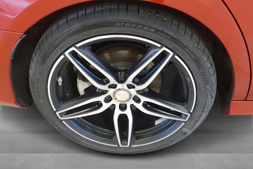 MERCEDES-BENZ E 2017