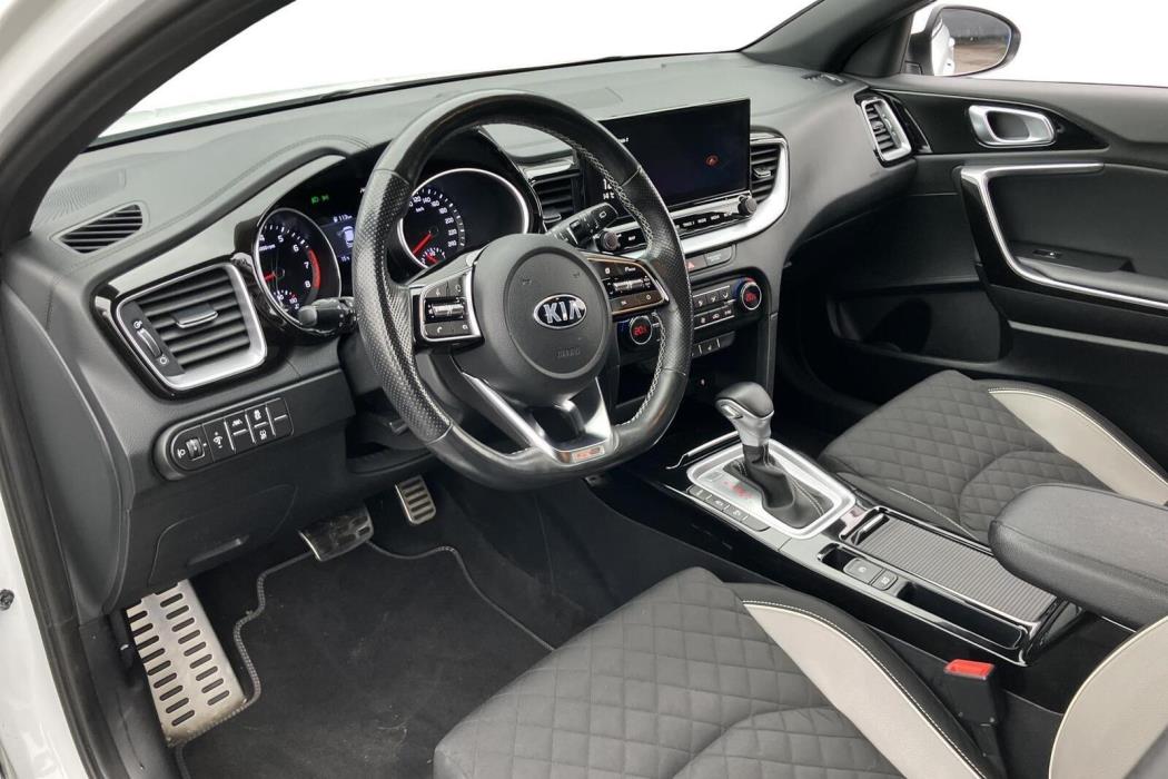 Kia ProCeed 2021