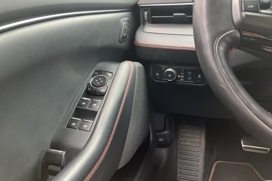 Ford Mustang Mach-E 2022