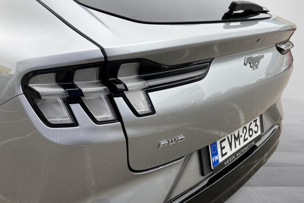 Ford Mustang Mach-E 2022