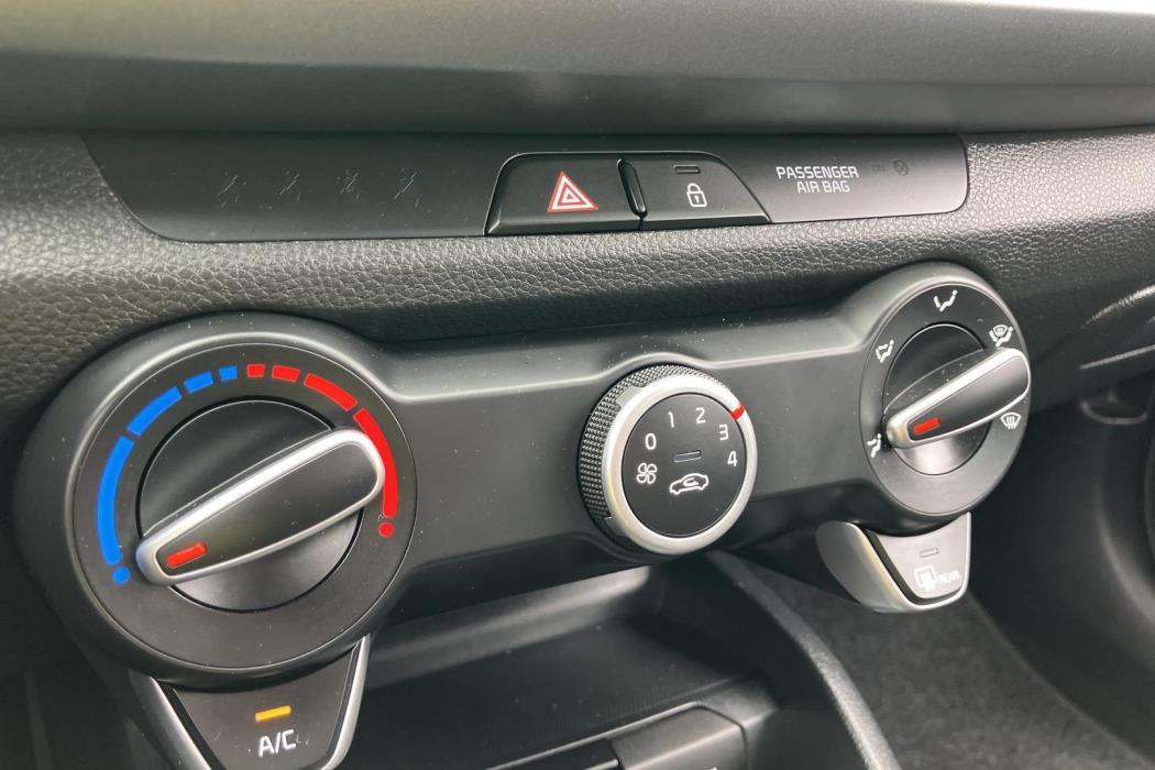 Kia Rio 2023