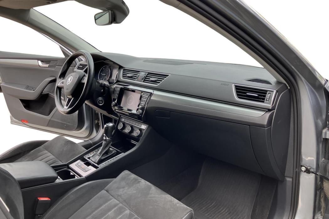 Skoda Superb 2016
