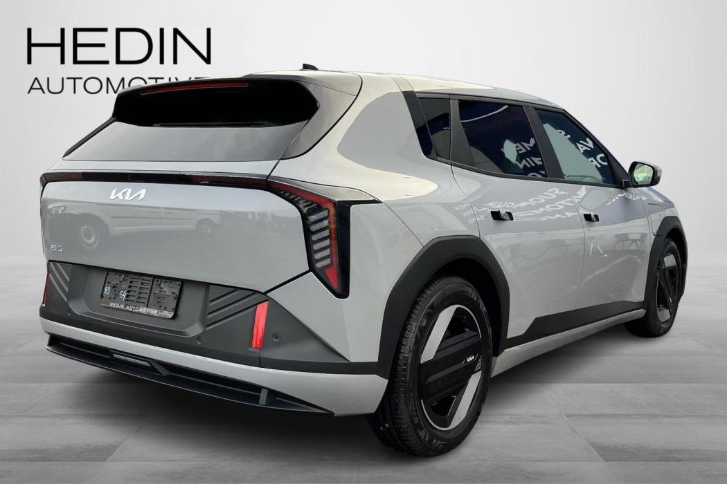 Kia EV4 2026