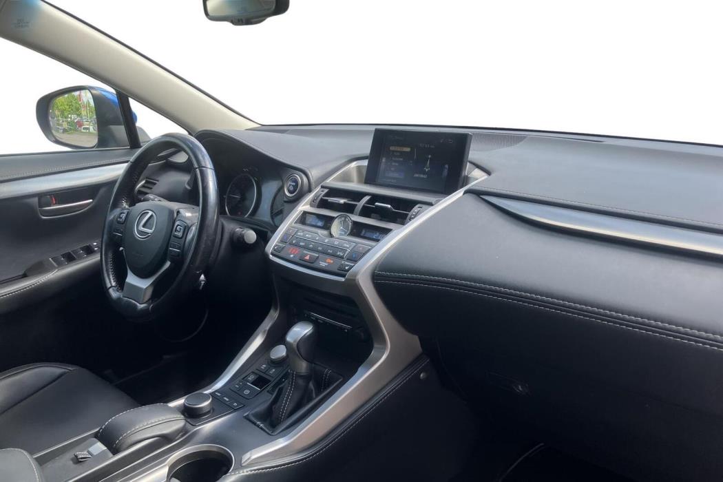 Lexus NX 2016